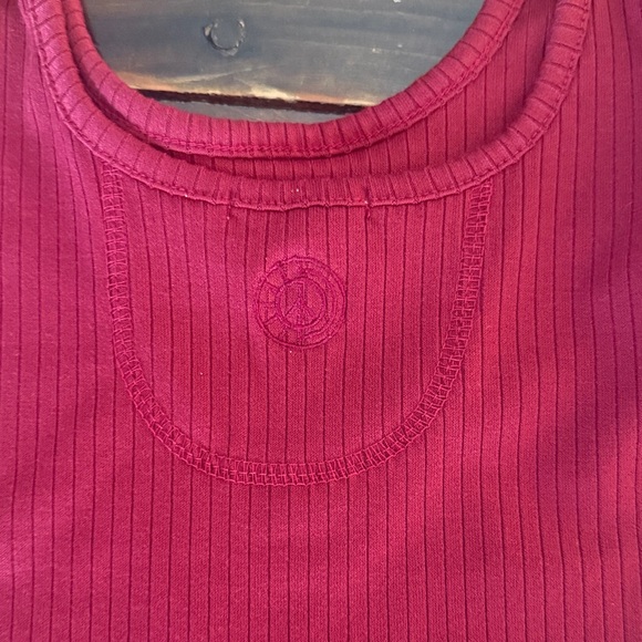 Earthbound Tank - Picture 3 of 4